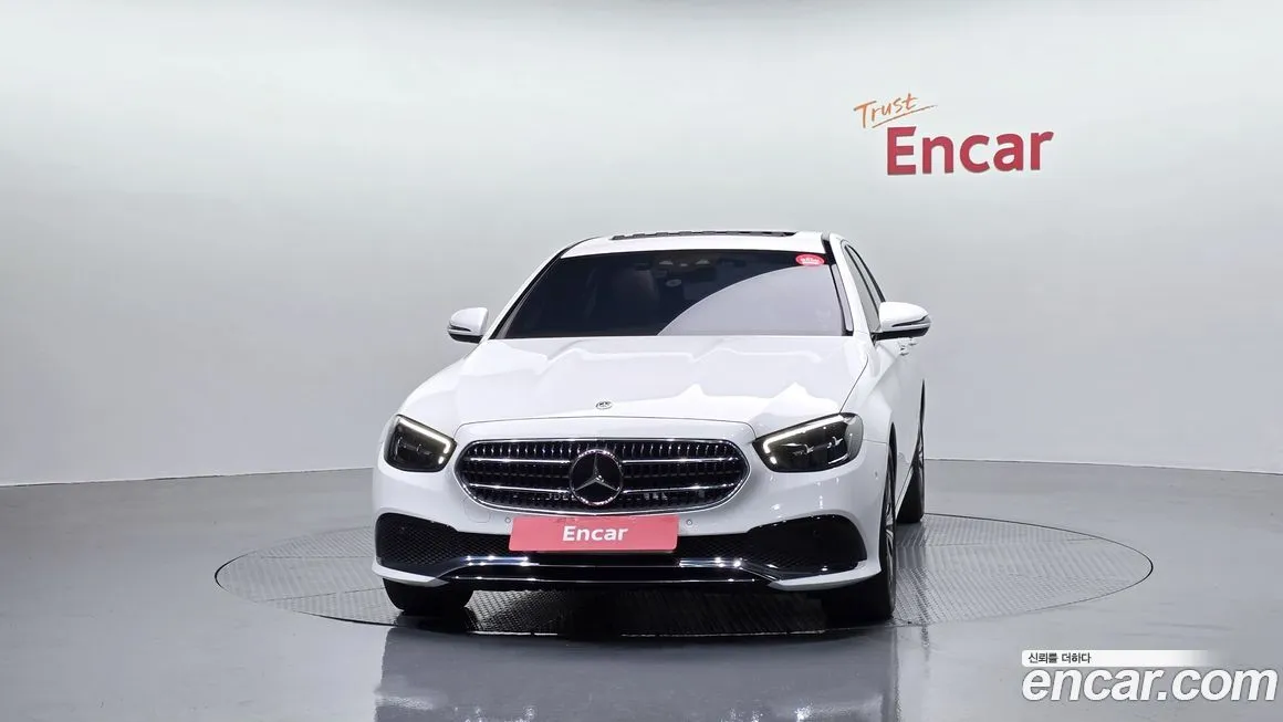 Mercedes-Benz E-Class 2021 из KR, фото 2
