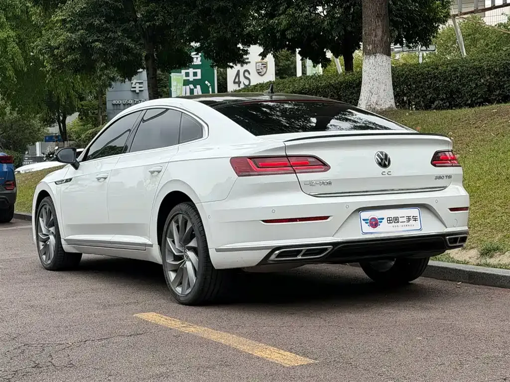Volkswagen CC — фото 5