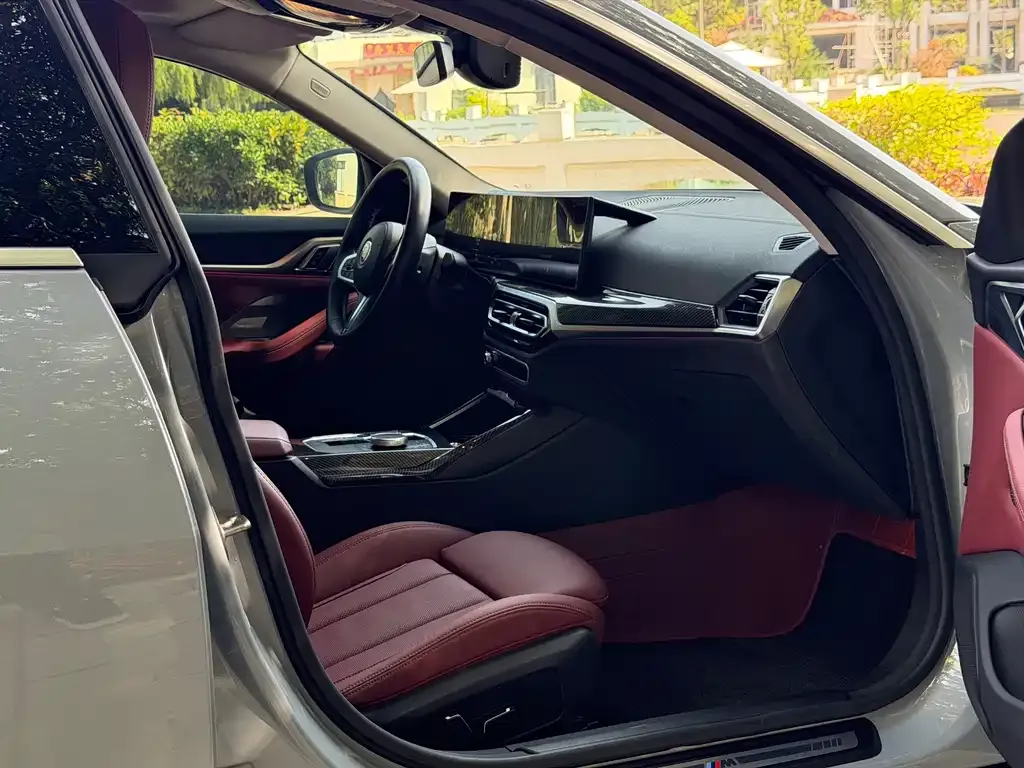 BMW i4 2024 из CN, фото 3