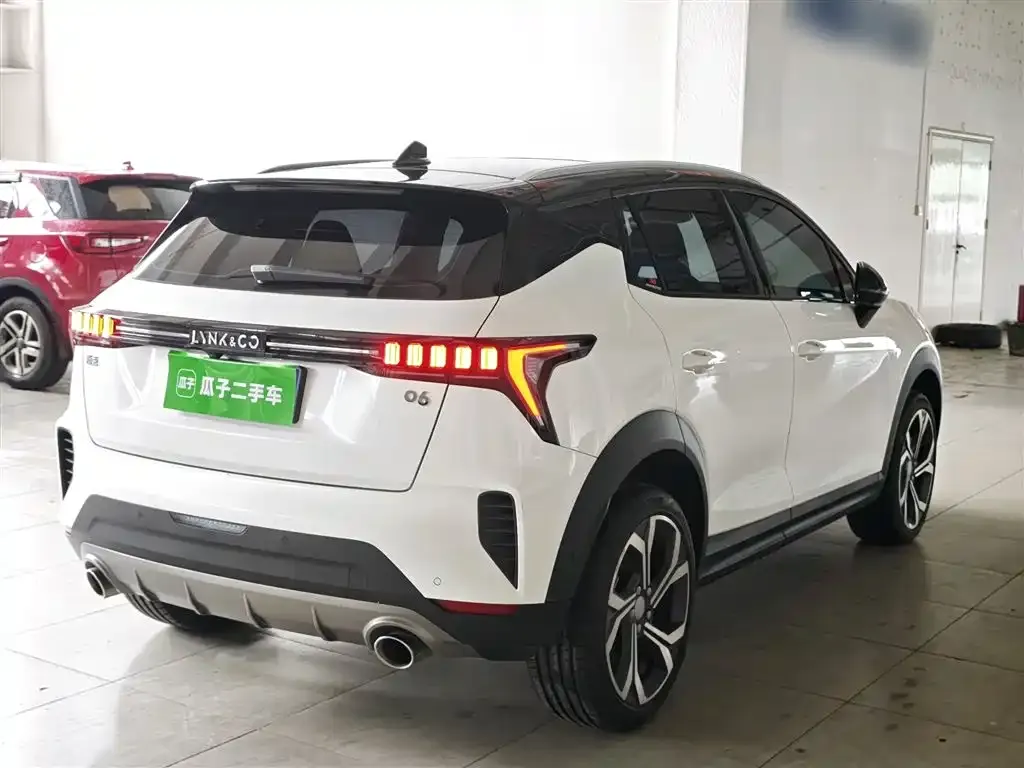 Lynk & Co 06 2024 из CN, фото 7