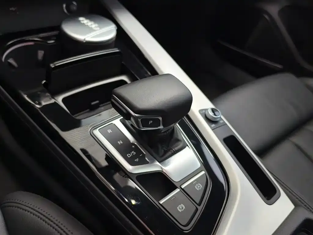 Audi A5 (Import) — фото 2