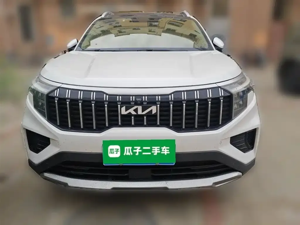 Kia Sportage — фото 9