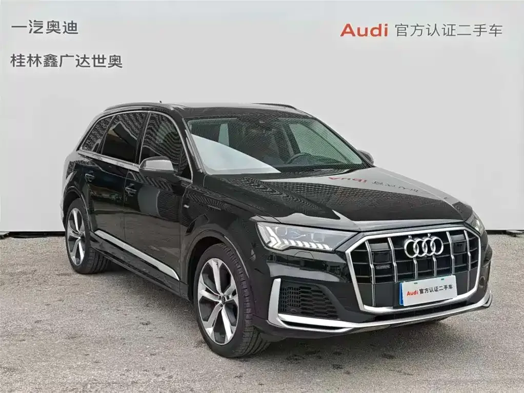 Audi Q7 — фото 2
