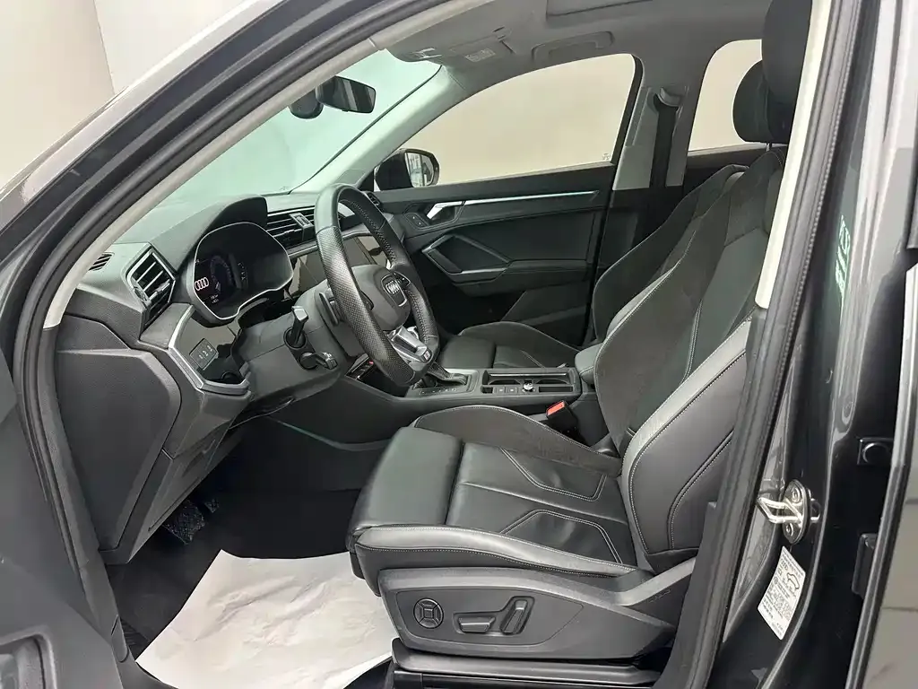 Audi Q3 Sportback 2021 из CN, фото 8