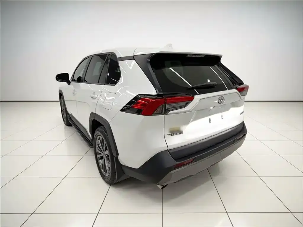 Toyota RAV4 2025 из CN, фото 6