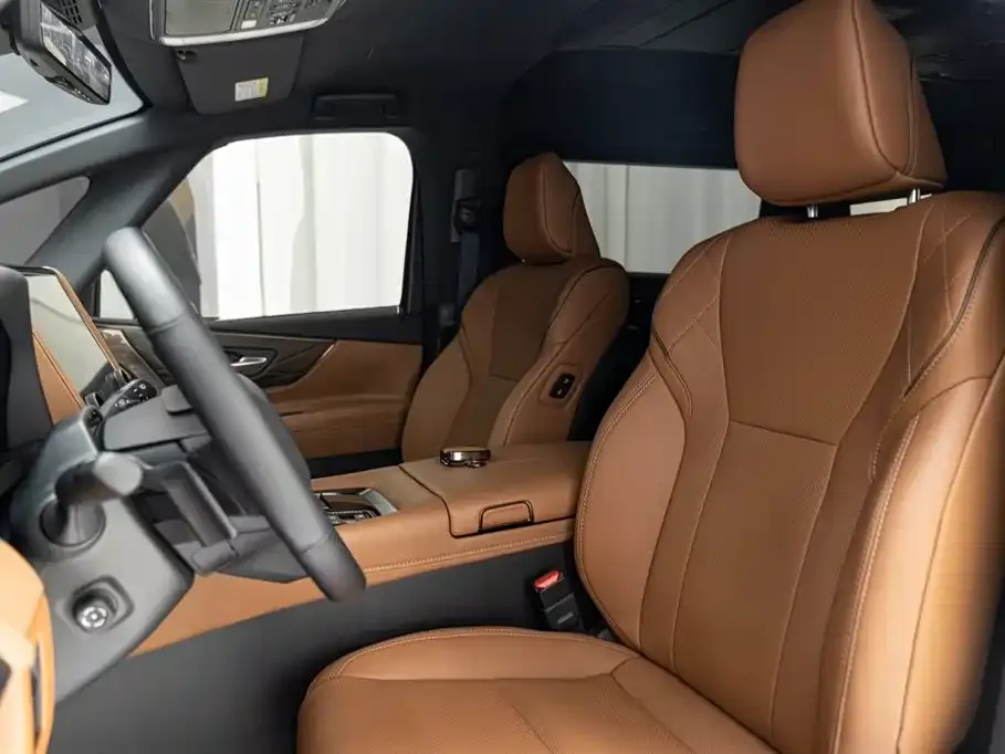 Toyota Alphard — фото 5