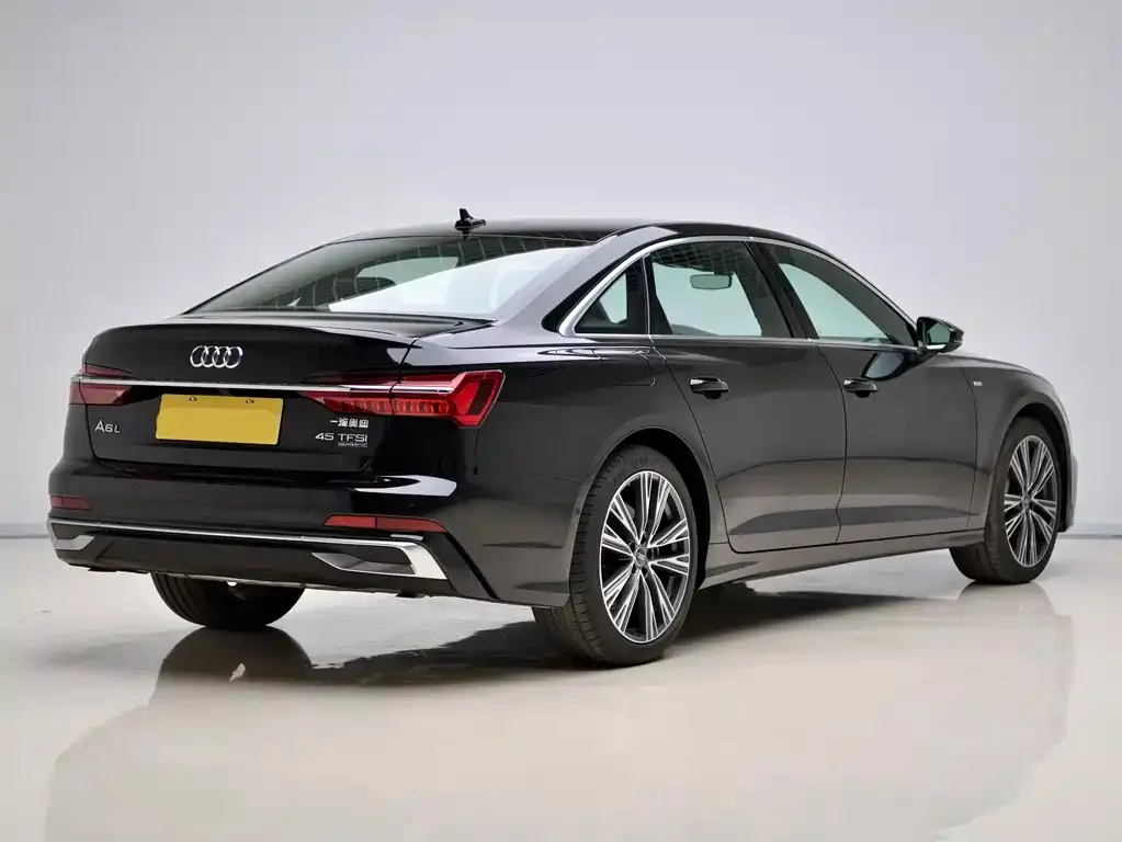 Audi A6L — фото 3