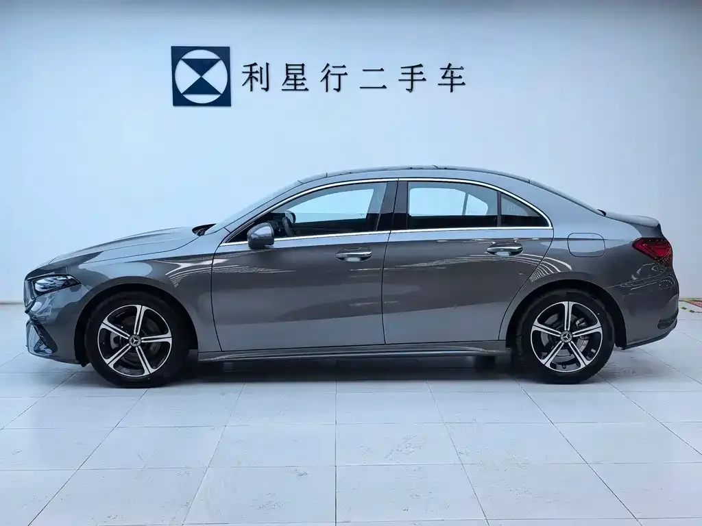 Mercedes-Benz A-Class — фото 3