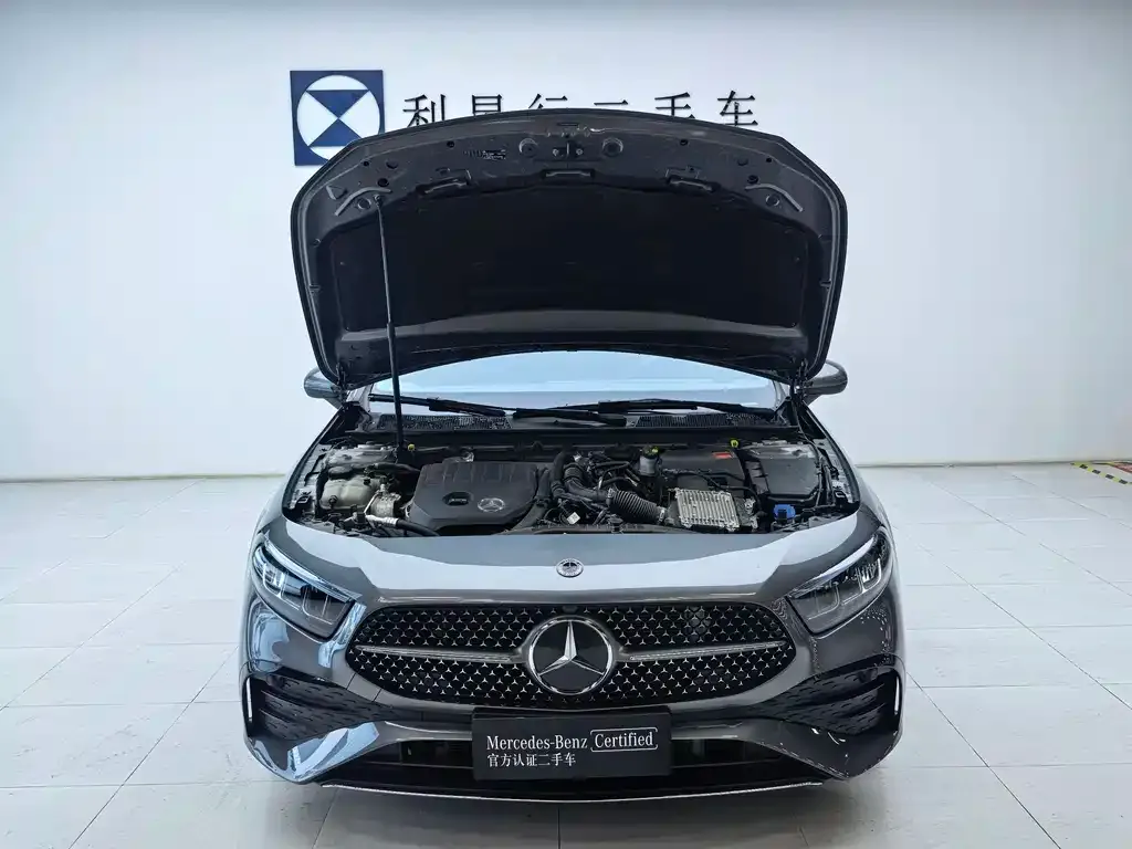 Mercedes-Benz A-Class — фото 6