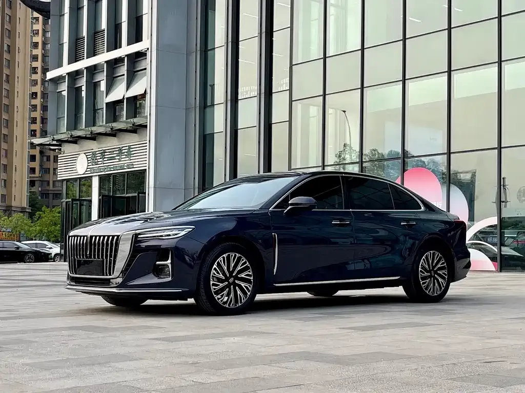 Hongqi H5 — фото 1