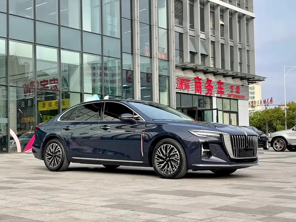 Hongqi H5 — фото 4