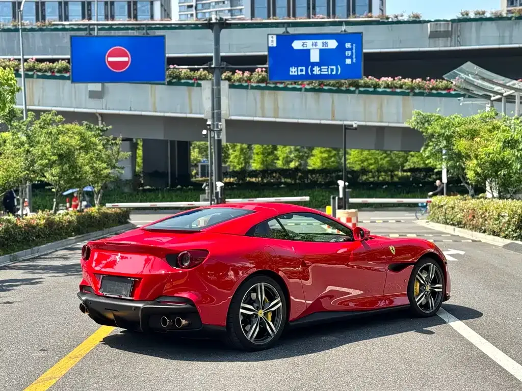 Ferrari Portofino 2023 из CN, фото 9