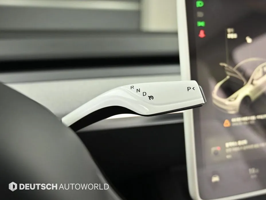 Tesla Model Y 2024 из KR, фото 6