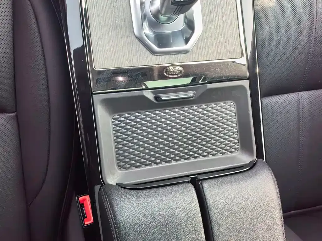 Land Rover Evoque — фото 9