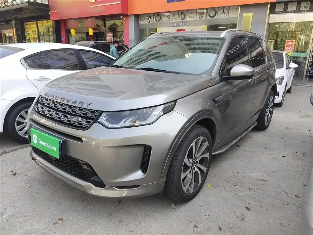 Land Rover Discovery Sport — фото 1