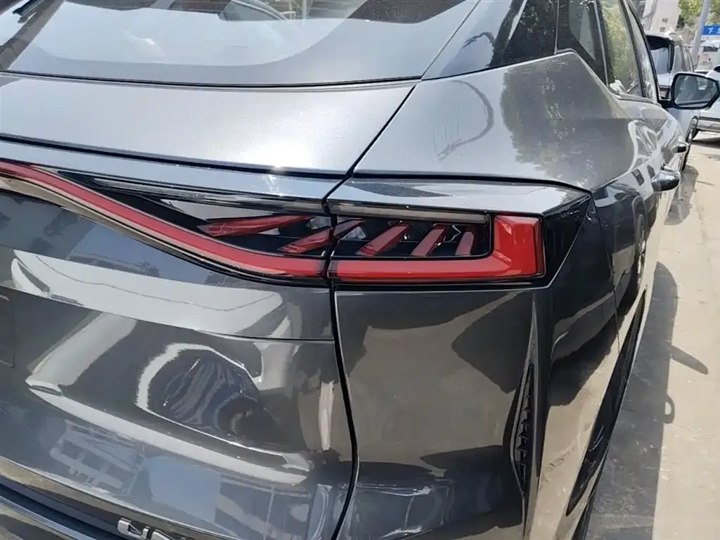 Changan UNI-Z 2026 из CN, фото 4