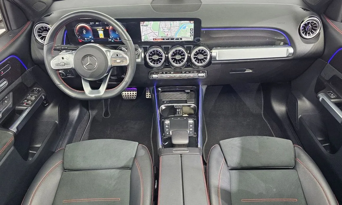 Mercedes-Benz GLB-Class — фото 10