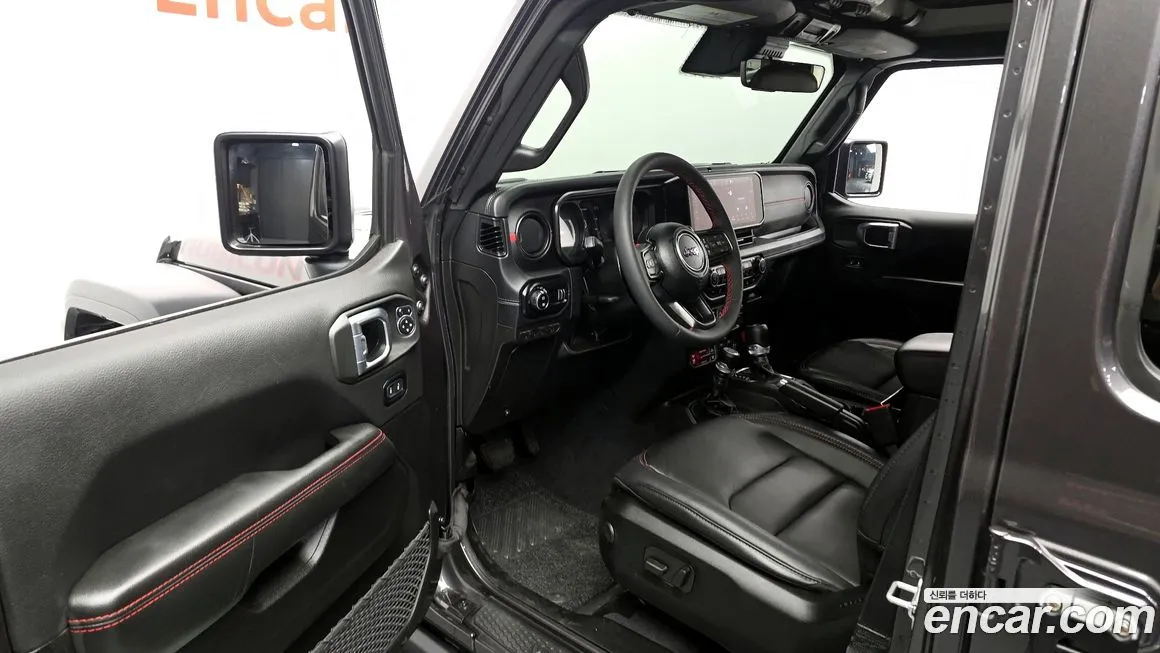 Jeep Wrangler — фото 7