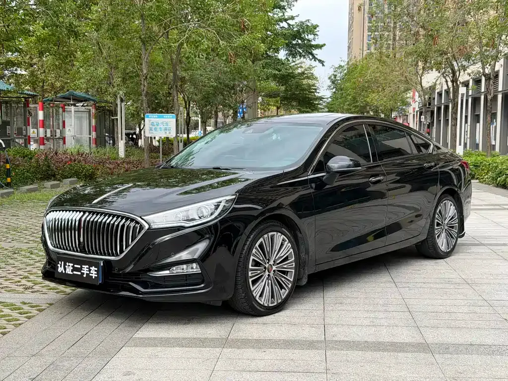 Hongqi H5 — фото 1