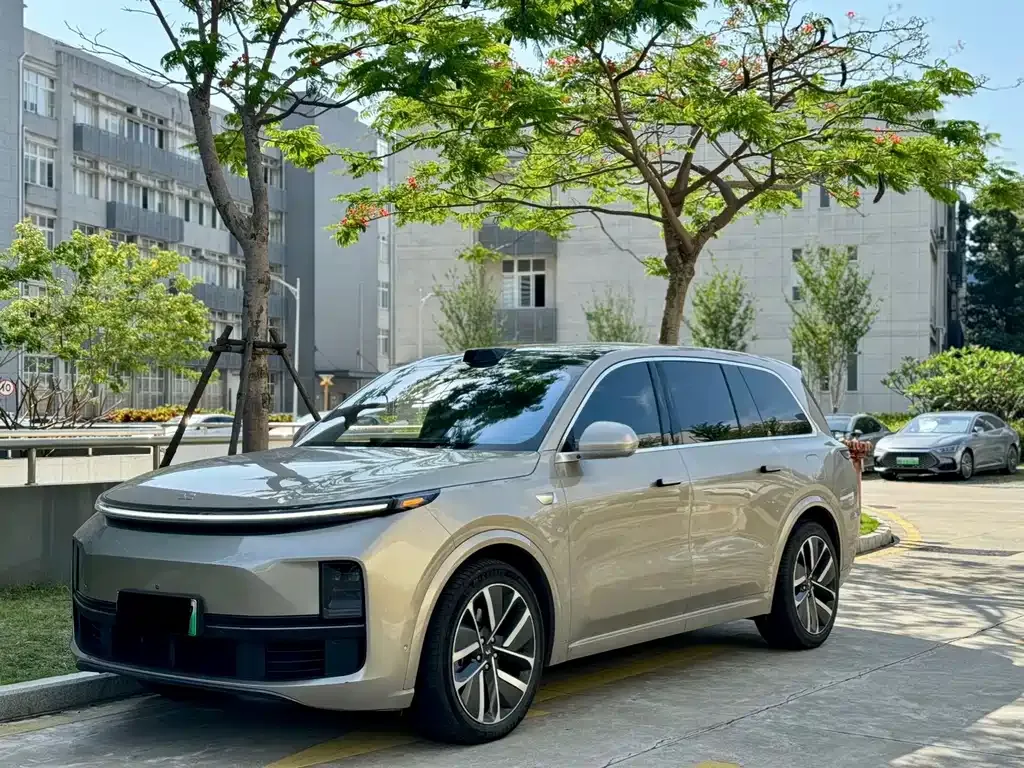 Li Auto L9