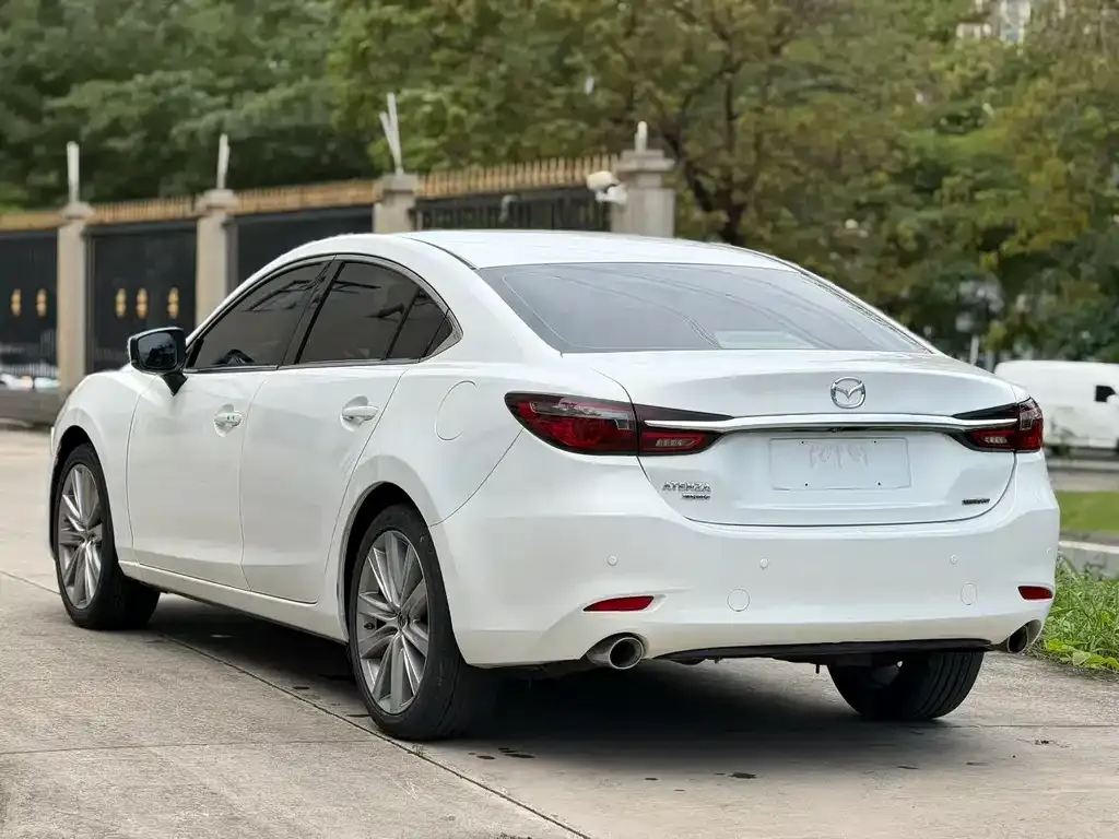 Mazda Atenza — фото 2