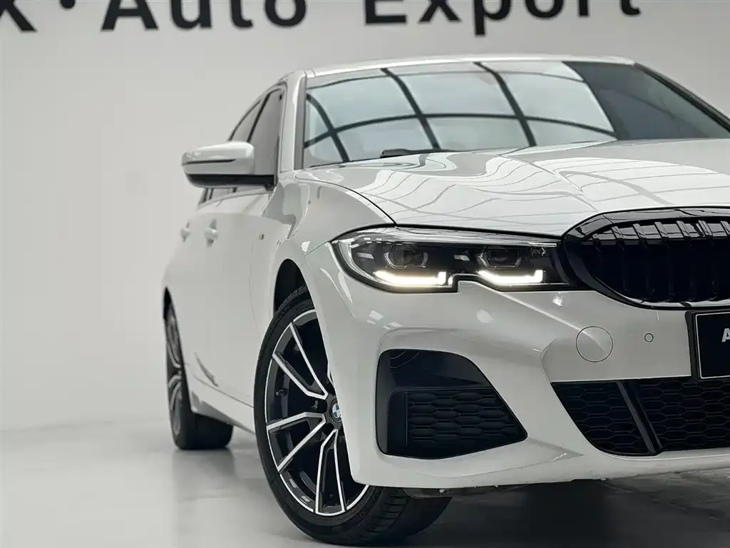 BMW 3 Series — фото 6