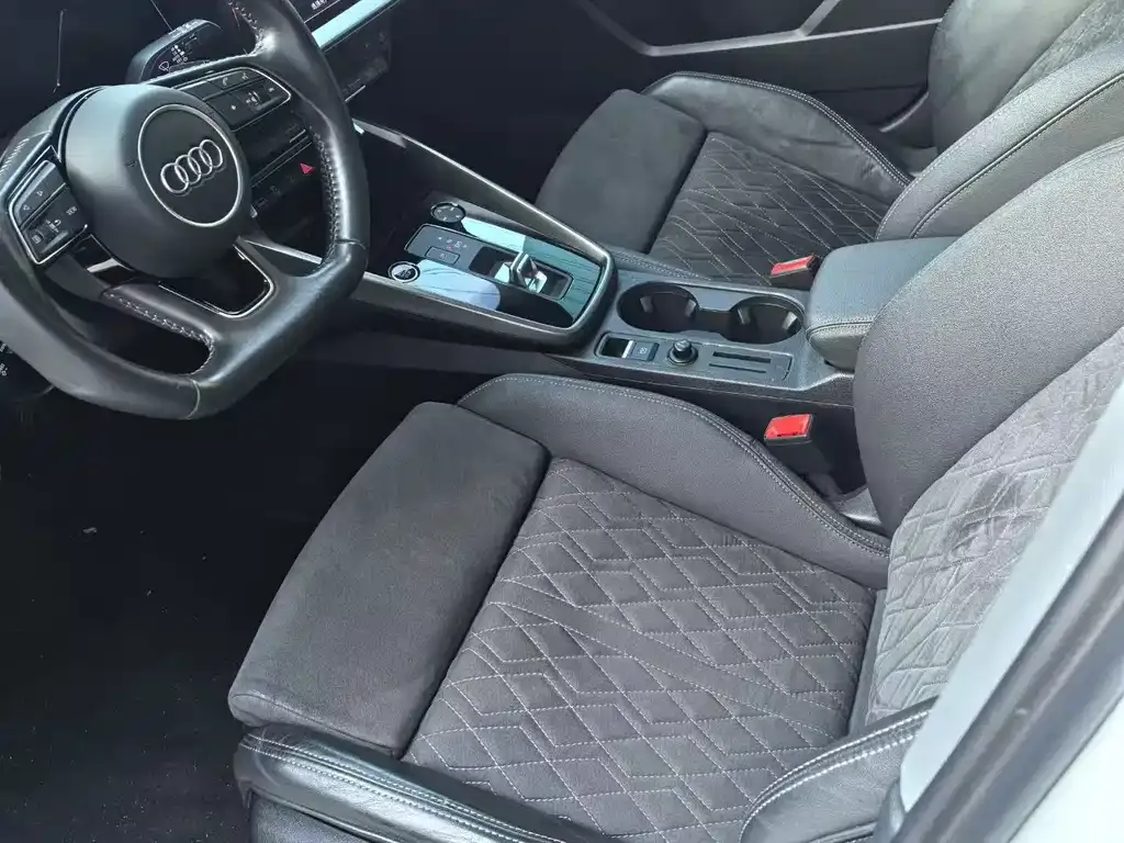 Audi A3 2021 из CN, фото 5