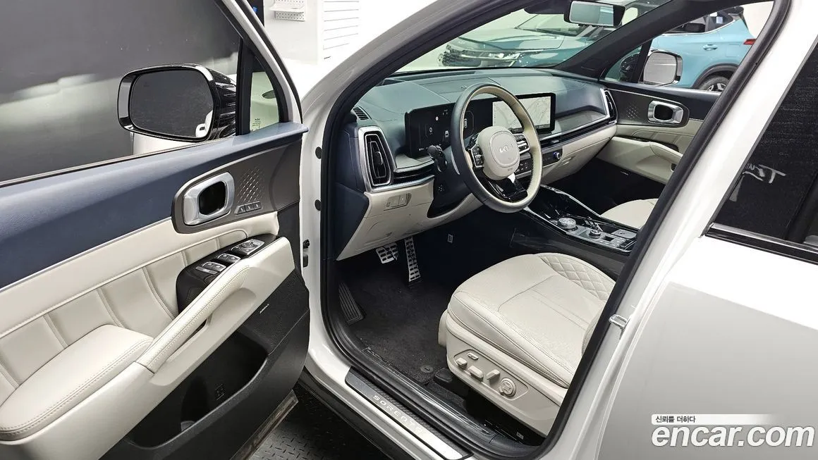 Kia Sorento — фото 6