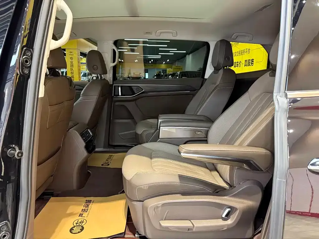 Volkswagen Viloran 2022 из CN, фото 8