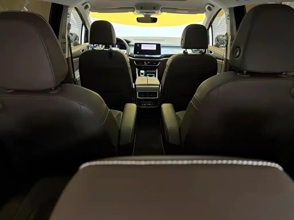 Volkswagen Viloran 2022 из CN, фото 2