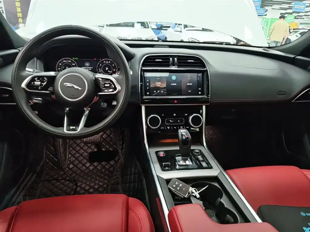 Jaguar XEL 2022 из CN, фото 2