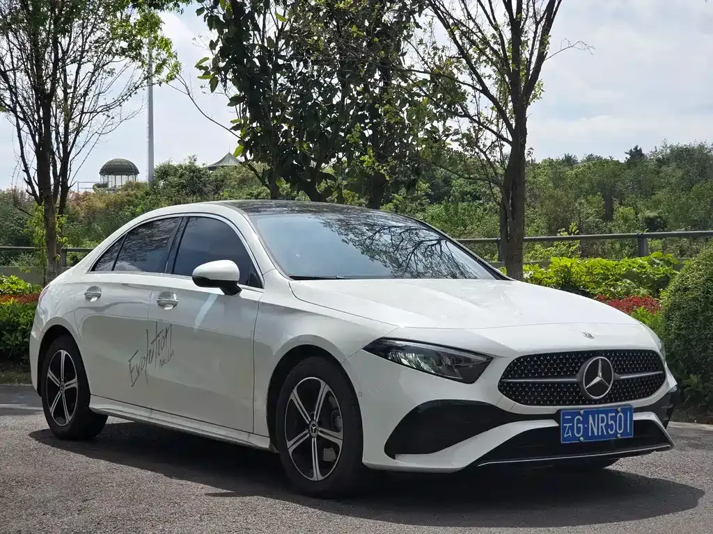 Mercedes-Benz A-Class — фото 10