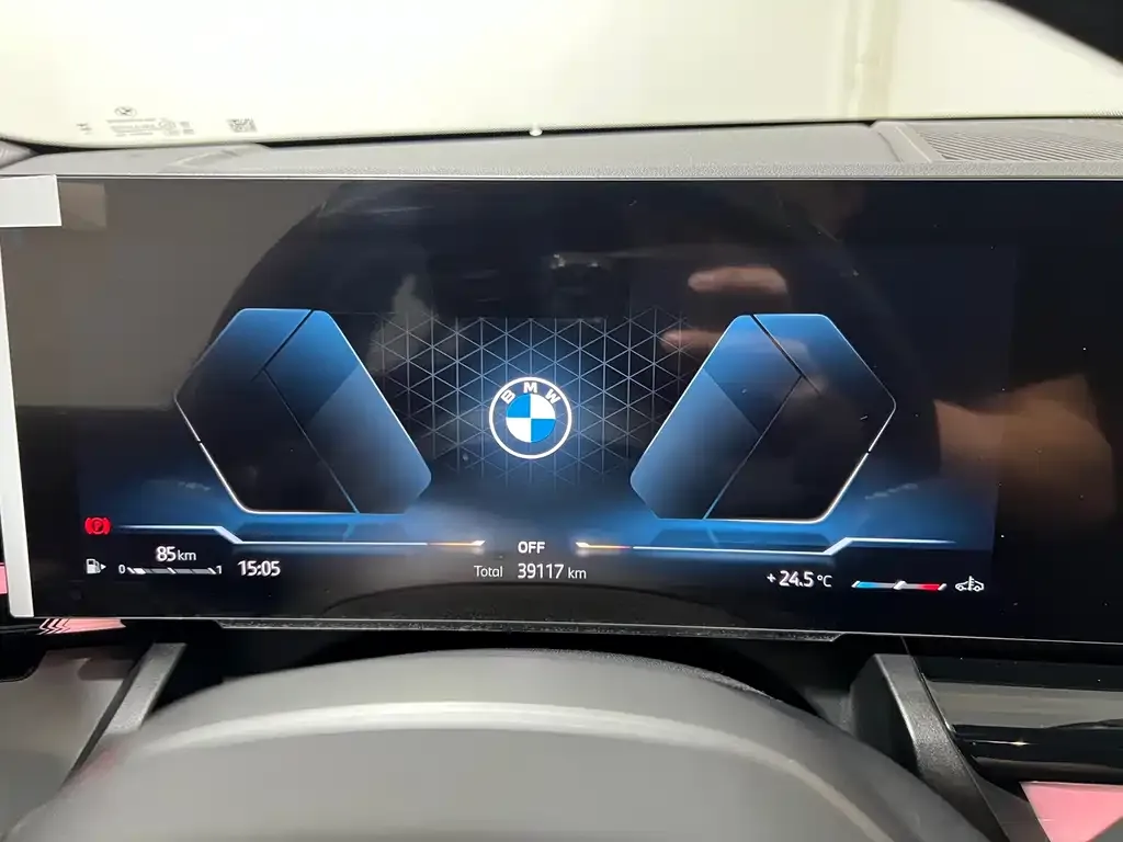 BMW 5 Series 2024 из CN, фото 2