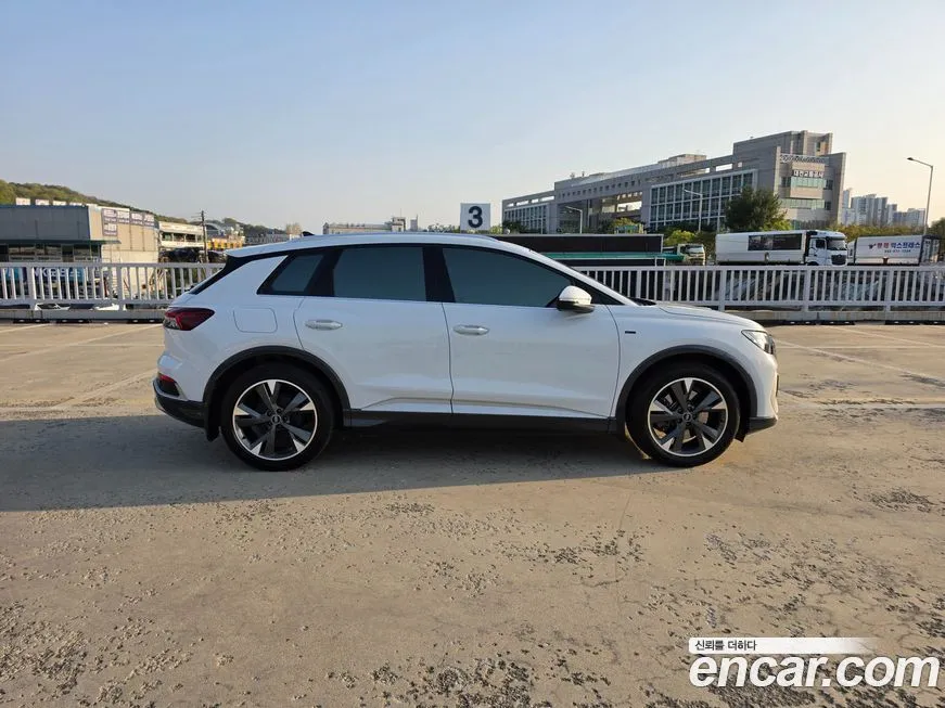 Audi Q4 e-tron 2023 из KR, фото 7