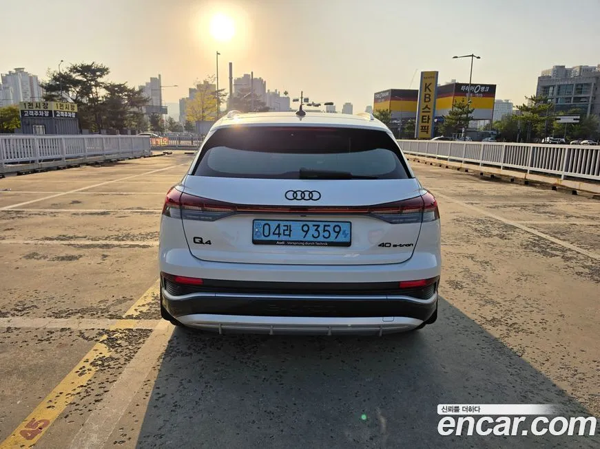 Audi Q4 e-tron 2023 из KR, фото 4