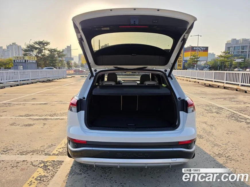 Audi Q4 e-tron 2023 из KR, фото 5