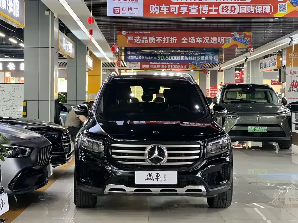Mercedes-Benz GLB — фото 10