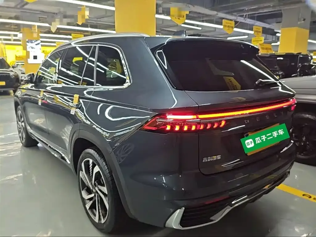 Geely Xingyue L — фото 9