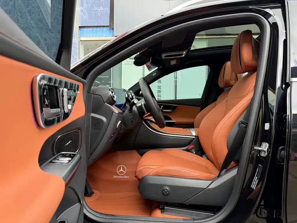 Mercedes-Benz GLC 2024 из CN, фото 4