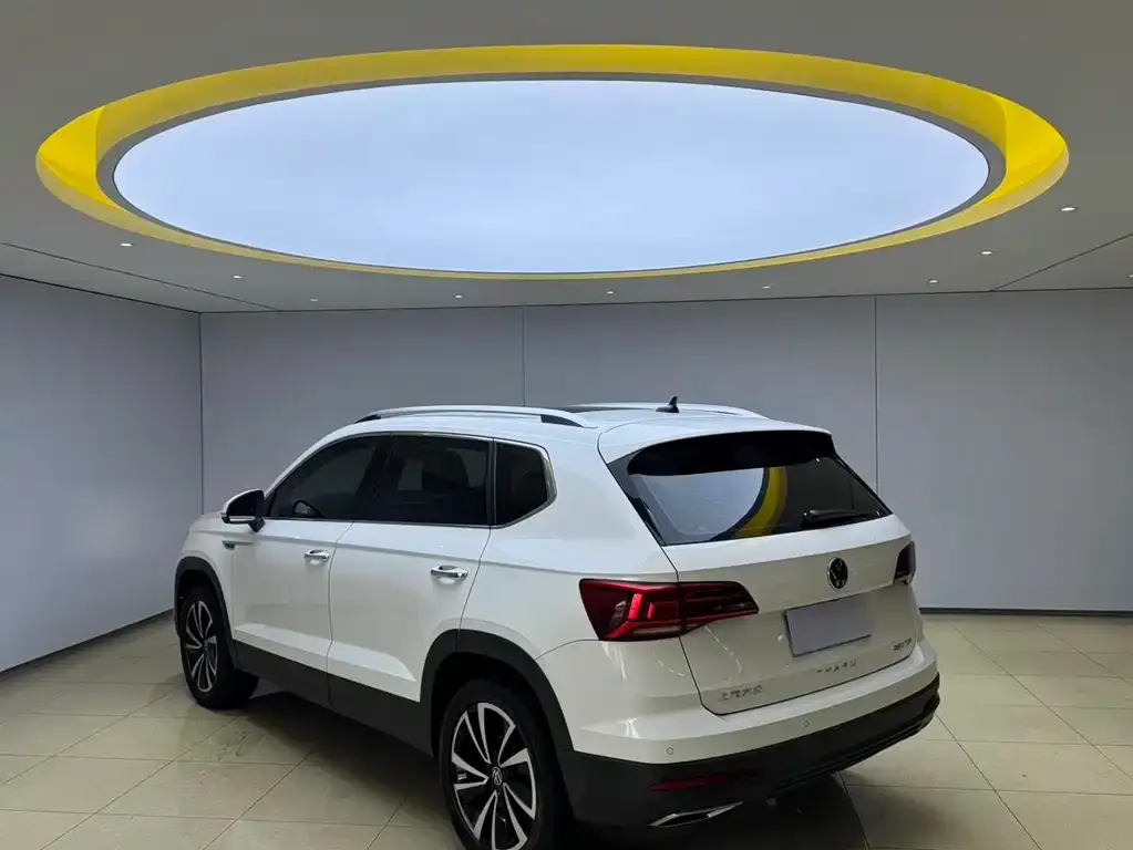 Volkswagen Tharu — фото 2