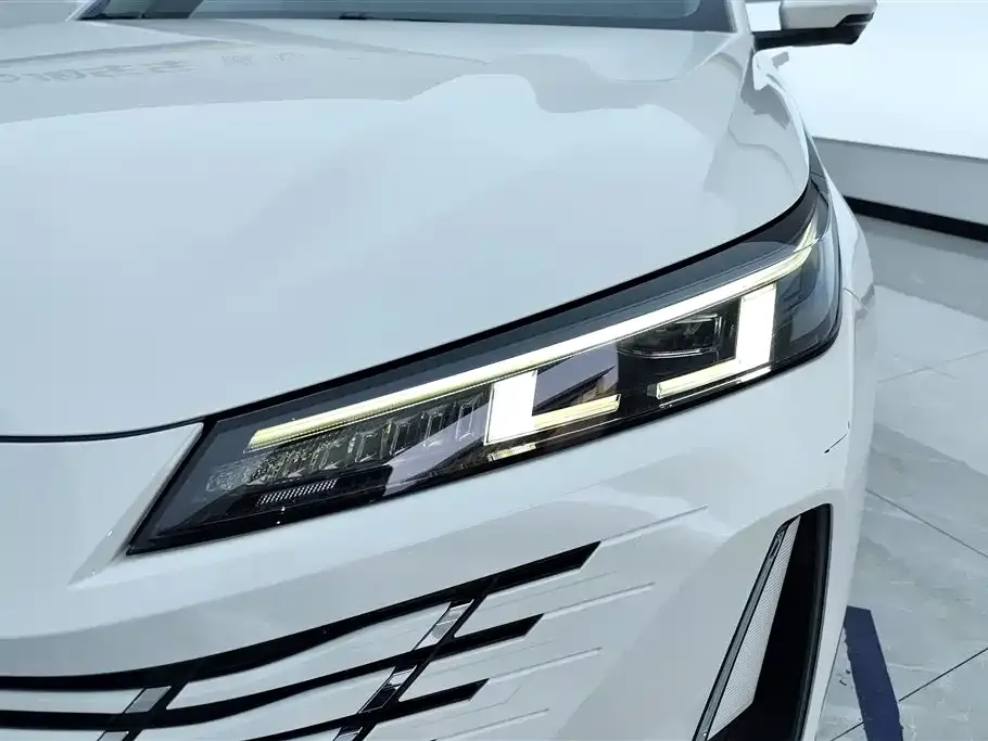 Changan Eado 2024 из CN, фото 6