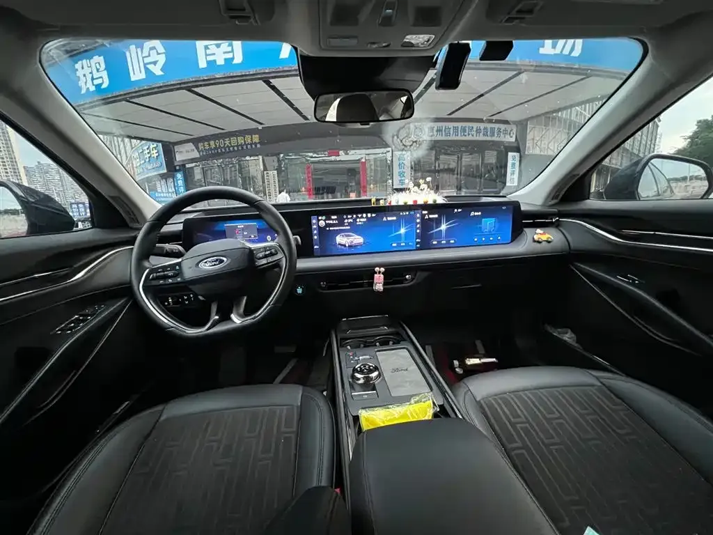 Ford Mondeo 2024 из CN, фото 5