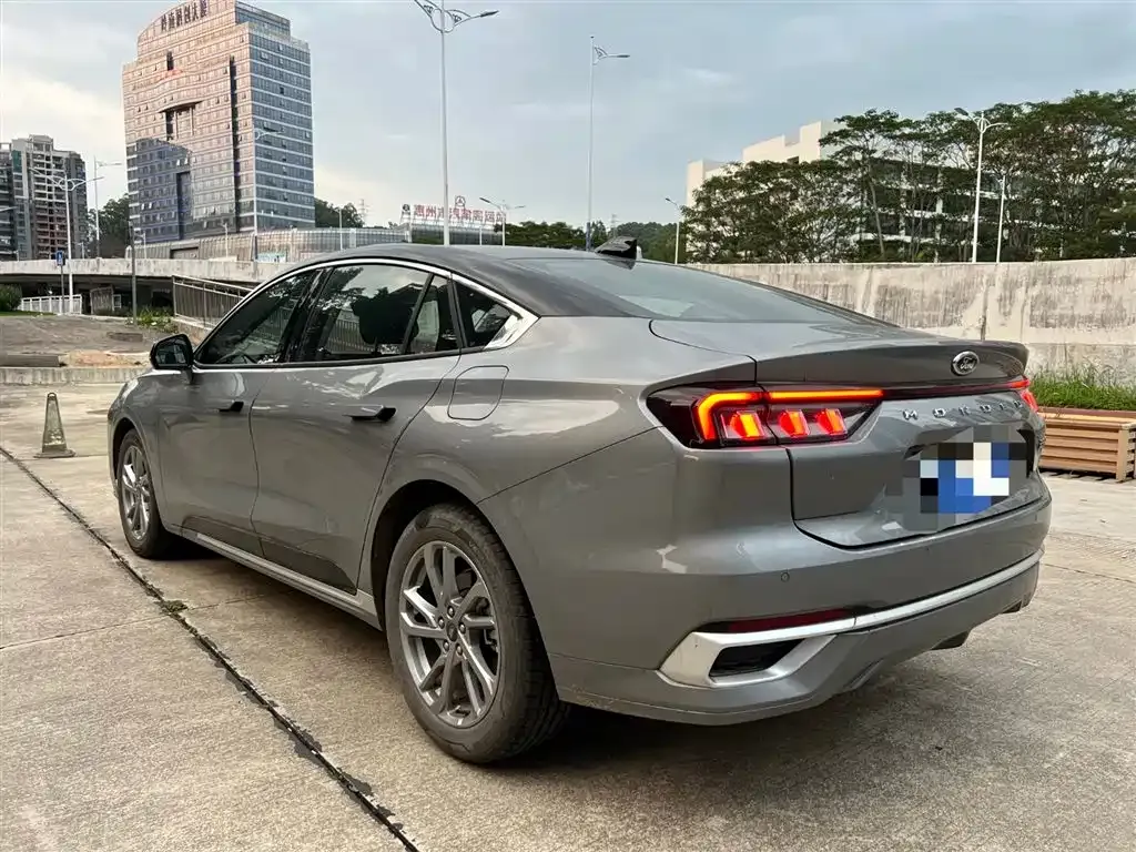 Ford Mondeo 2024 из CN, фото 8