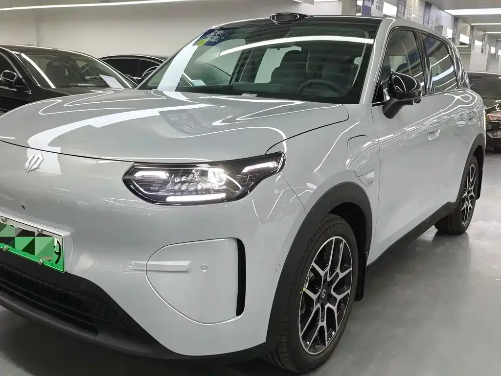 Leapmotor 零跑A10