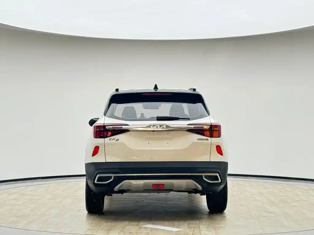 Kia KX3 2022 из CN, фото 6