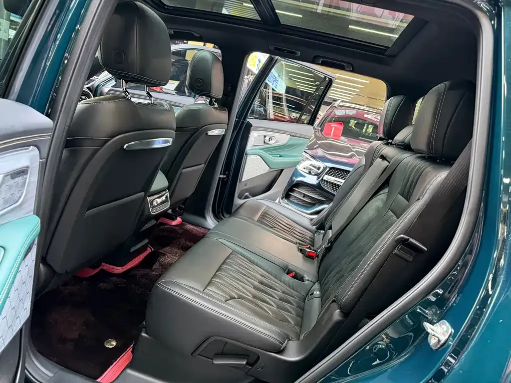 GAC Motor Trumpchi GS8 — фото 3
