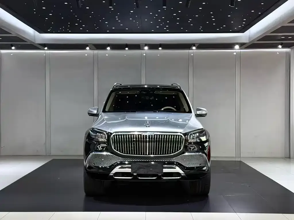 Mercedes-Benz GLS — фото 1