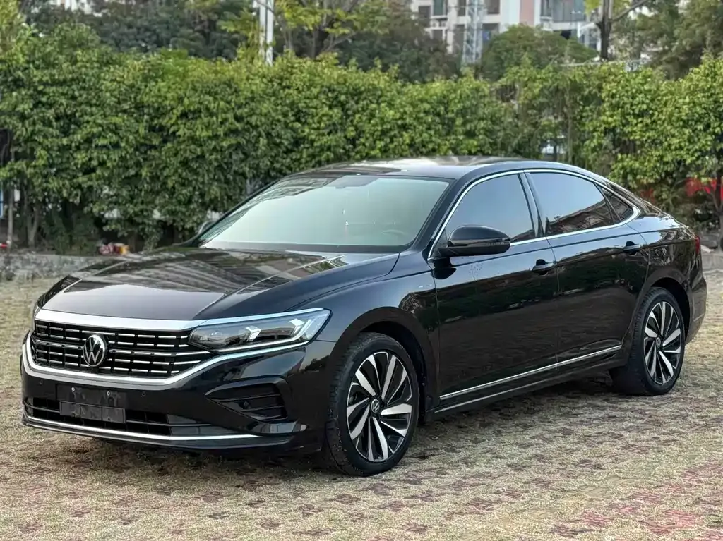 Volkswagen Passat 2022 из CN, фото 9