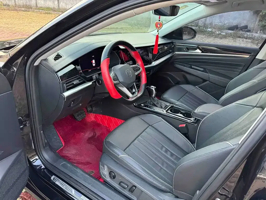 Volkswagen Passat 2022 из CN, фото 4