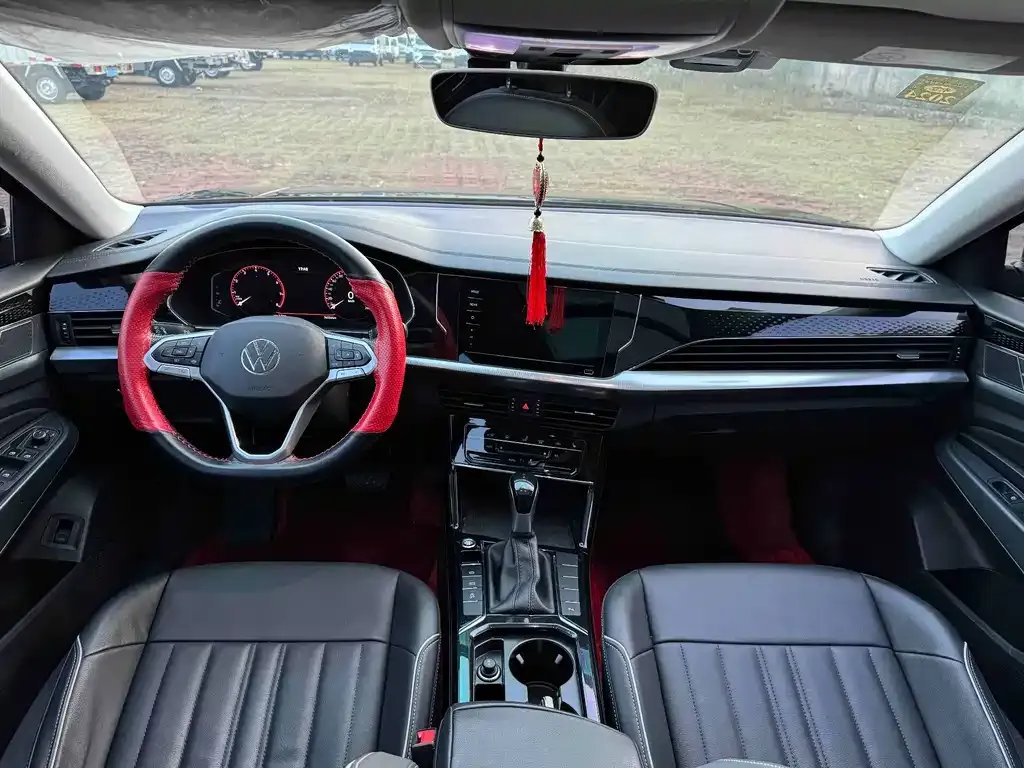 Volkswagen Passat 2022 из CN, фото 3
